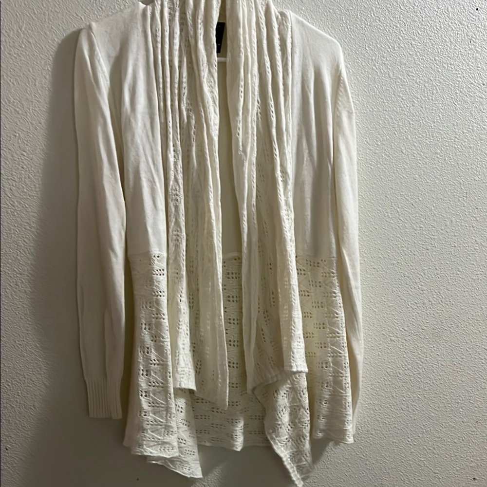 Elegant Cream Cardigan with Lace Detail